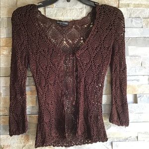 See-through knit tie shirt